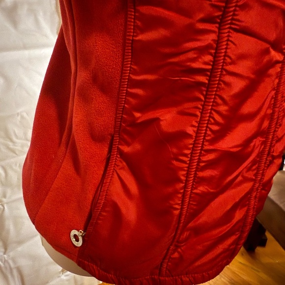 Frost  Red Women's Vest size small - Picture 4 of 7